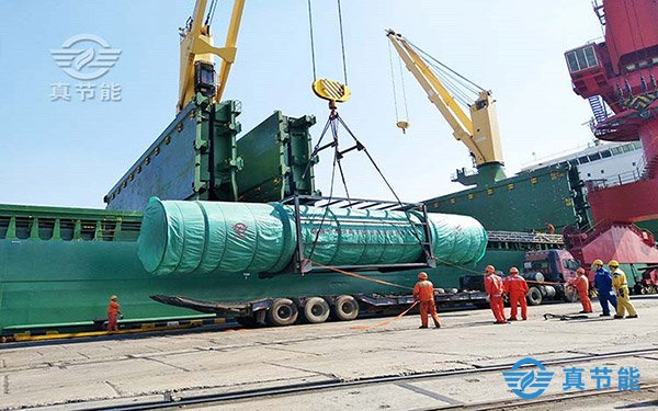 鋼廠污泥干化設(shè)備吊裝現(xiàn)場(chǎng) 鋼廠污泥干化設(shè)備吊裝現(xiàn)場(chǎng)