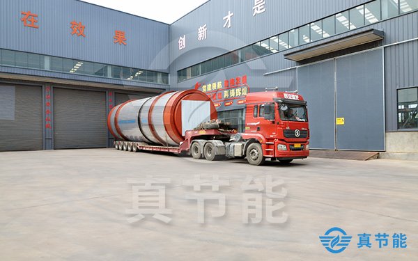 大型污泥干化機運輸現(xiàn)場 大型污泥干化機運輸現(xiàn)場